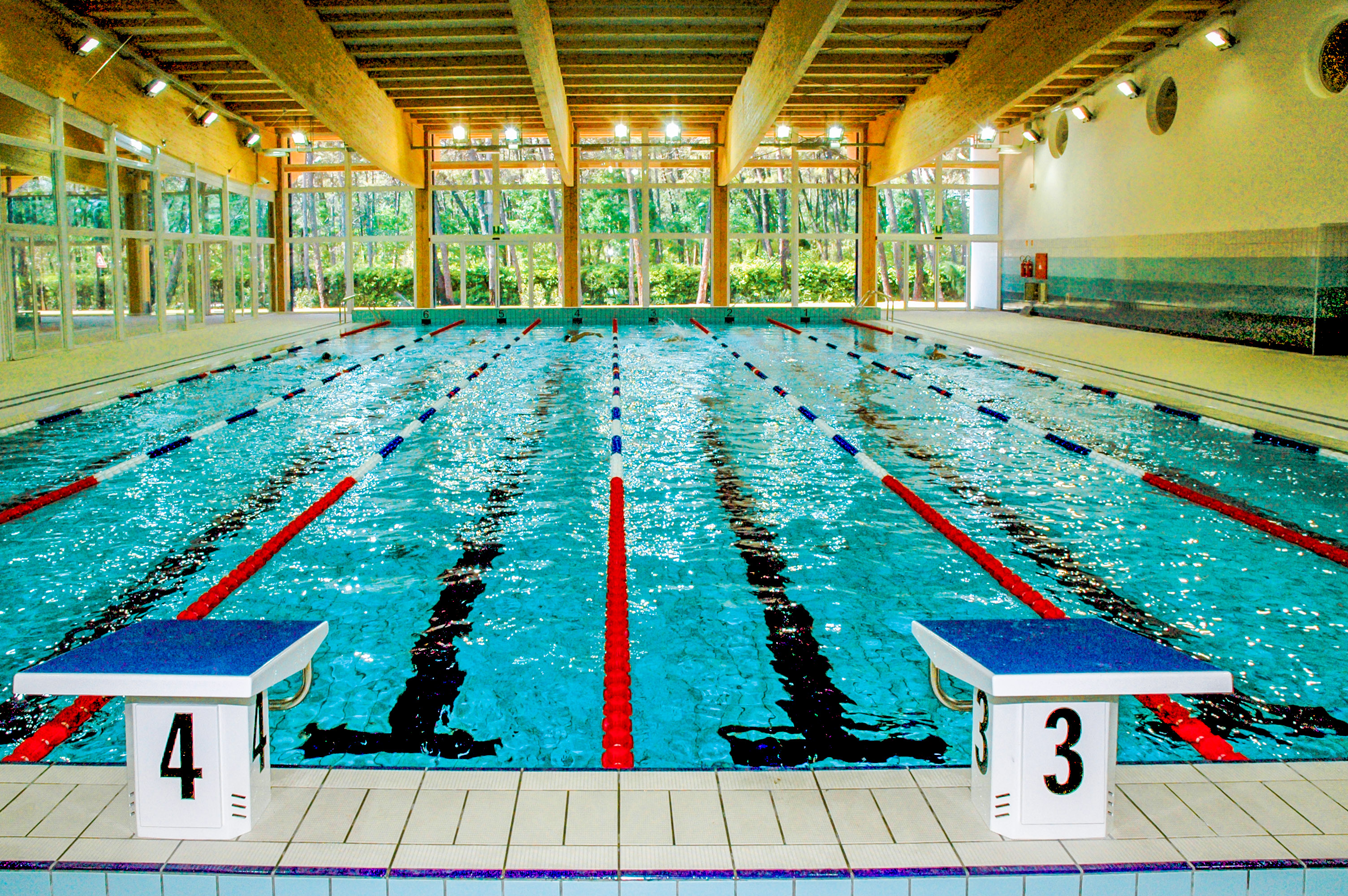 bella-italia-efa-village-indoorpool