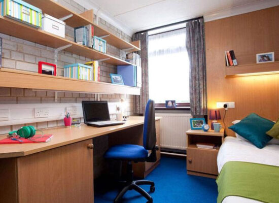 sprachreise-exeter-england-zimmer