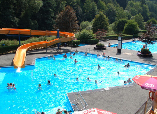 stiftsberg-kyllburg-campus-eifel-schwimmbad
